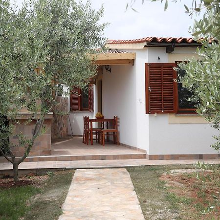 רוביני Holiday Houses Marta מראה חיצוני תמונה